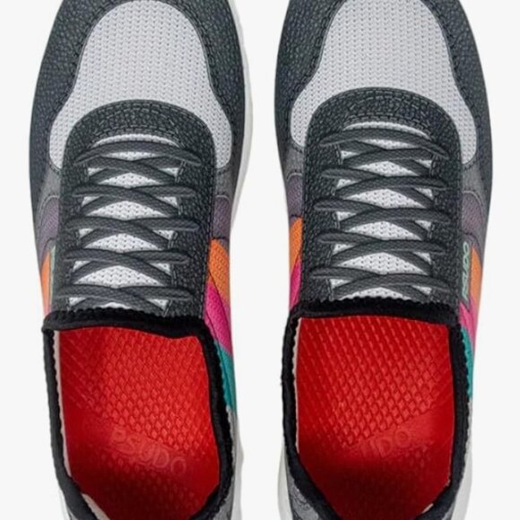 Psudo Slip on Multi Blue size 11 - Picture 3 of 4